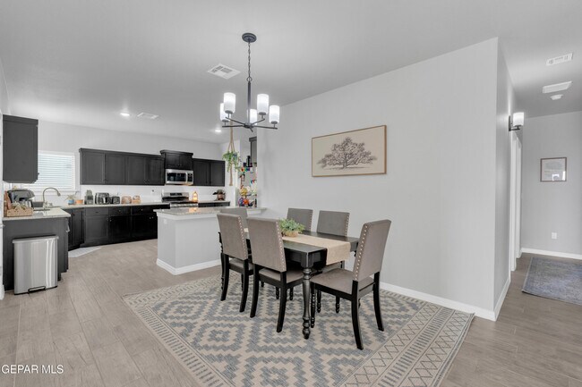 Building Photo - 11352 Hidalgo Dr