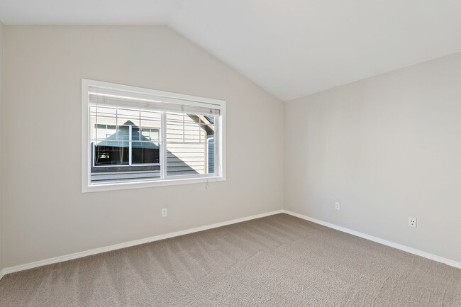 Building Photo - 11710 Greenwood Ave N