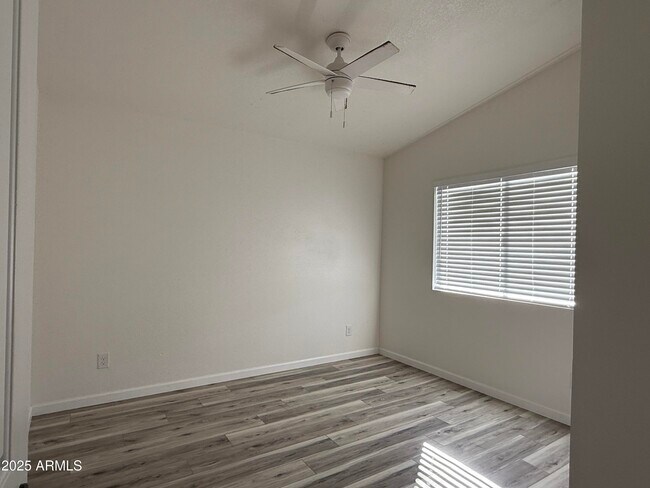 Building Photo - 13423 E Boston St