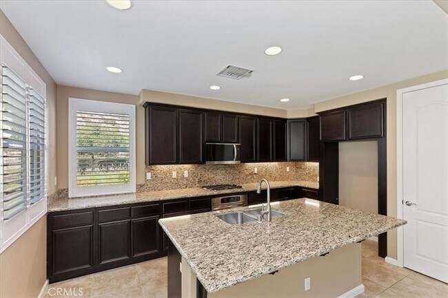 Building Photo - 8594 Cuyamaca St