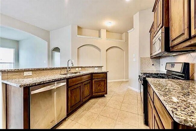 Building Photo - 2712 Santa Domingo Dr