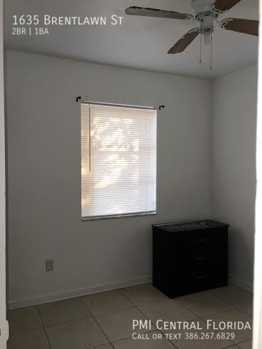 Building Photo - Deltona Bungalow