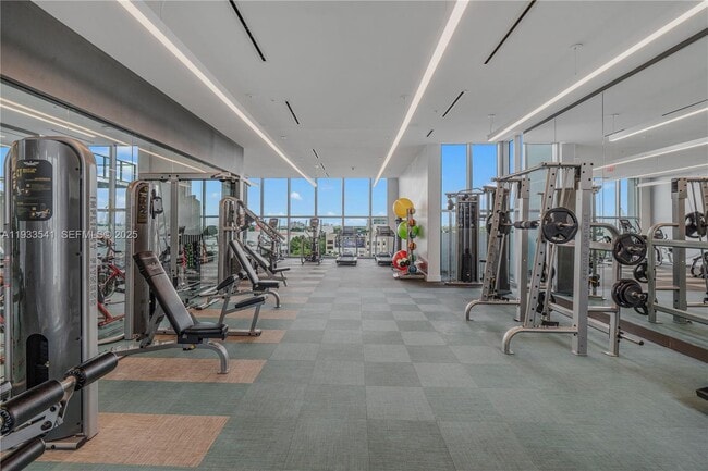 Building Photo - 3900 Biscayne Blvd