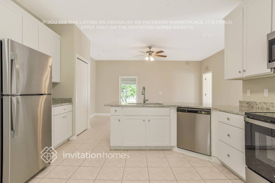 Building Photo - 21 Sawfish Ct