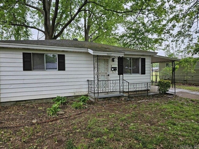 Building Photo - 5607 Alpha St