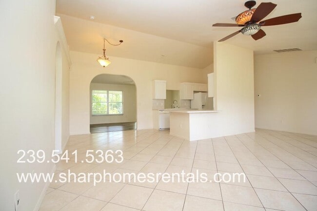 Building Photo - 1816 SW 38th Terrace