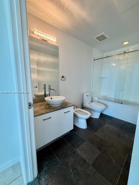 Building Photo - 3029 NE 188th St