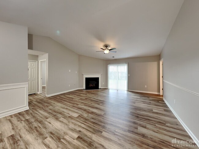 Building Photo - 1628 Poplar Shadow Dr