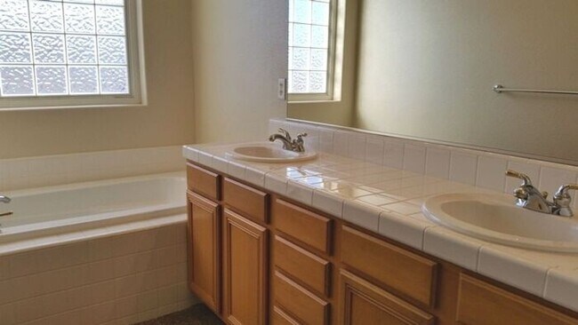 Building Photo - For Rent in The Springs, Minden NV