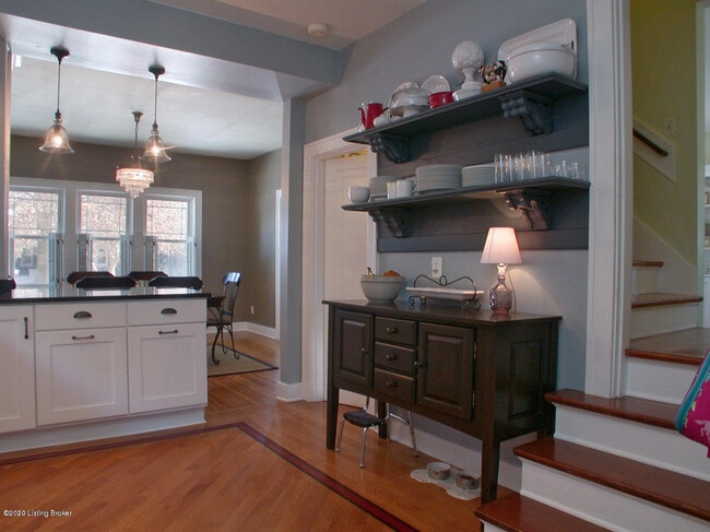 Building Photo - 2316 Carolina Ave