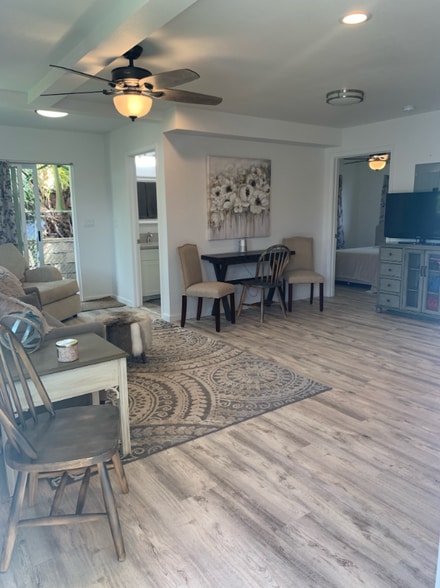 Building Photo - 451 Lanae Way