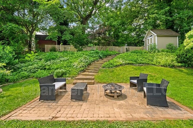 Building Photo - 3904 Lantern Dr
