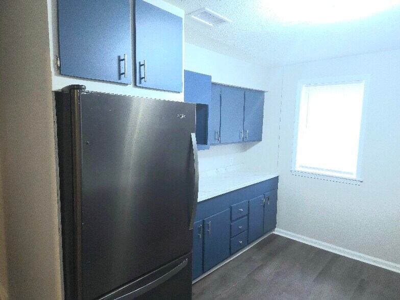 Building Photo - 1191 Carroll St