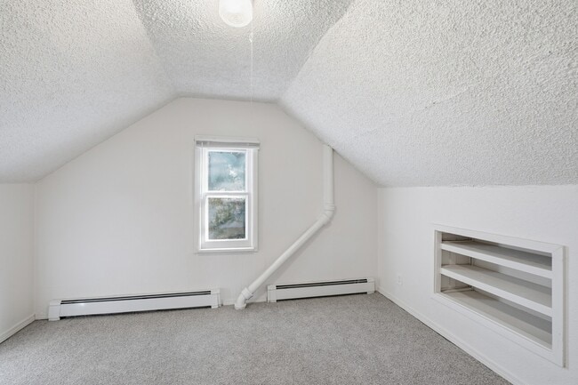 Building Photo - 3027 S Arthur St