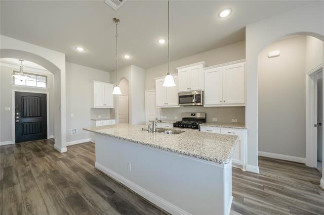 Building Photo - 309 Arbury Dr