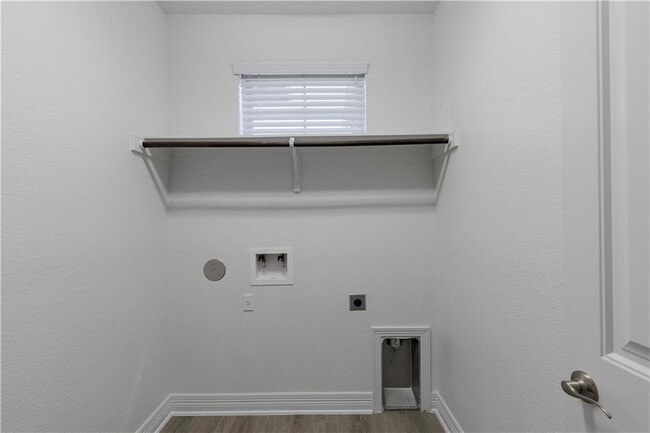 Building Photo - 6224 Lake Teravista Way
