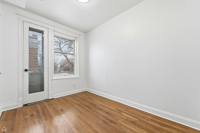 Building Photo - 5250 W Grace St