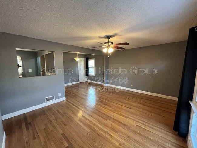 Building Photo - 1160 Mullanphy Ln