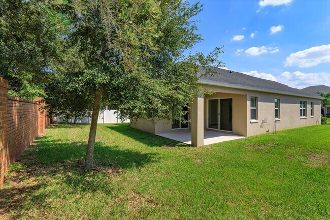 Building Photo - Immaculate Move-In Ready 3-Bedroom Home wi...