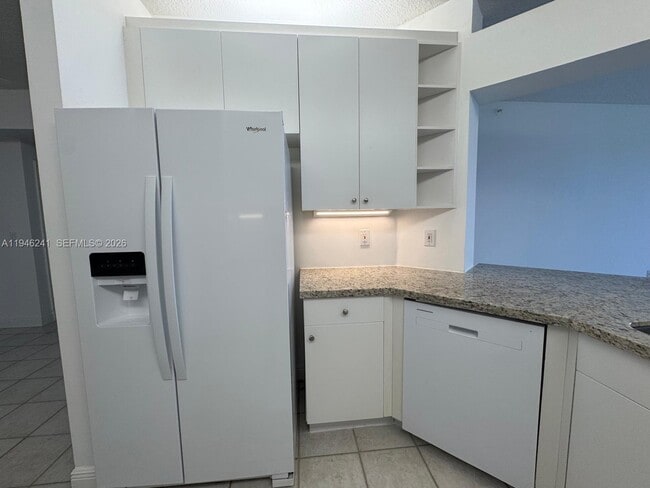 Building Photo - 10730 NW 66th St