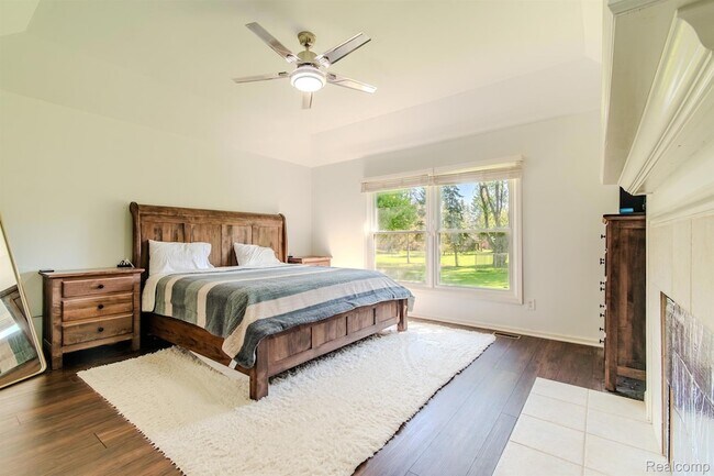 Building Photo - 56194 Birkdale Dr