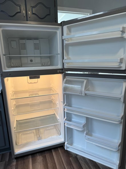 Building Photo - 7 Story Ct