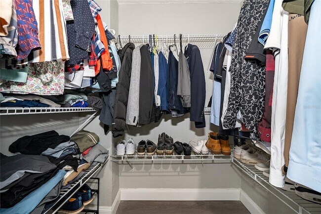 Building Photo - 3007 Stillwater Dr