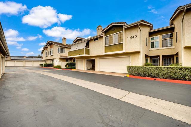 Building Photo - 10140 Palm Glen Dr