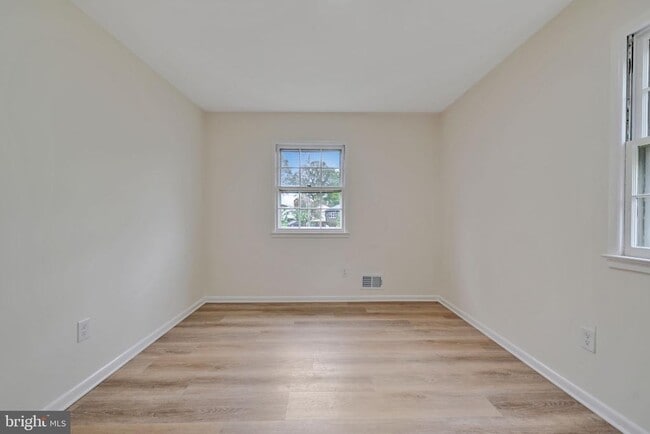 Building Photo - 6809 Sisalbed Dr