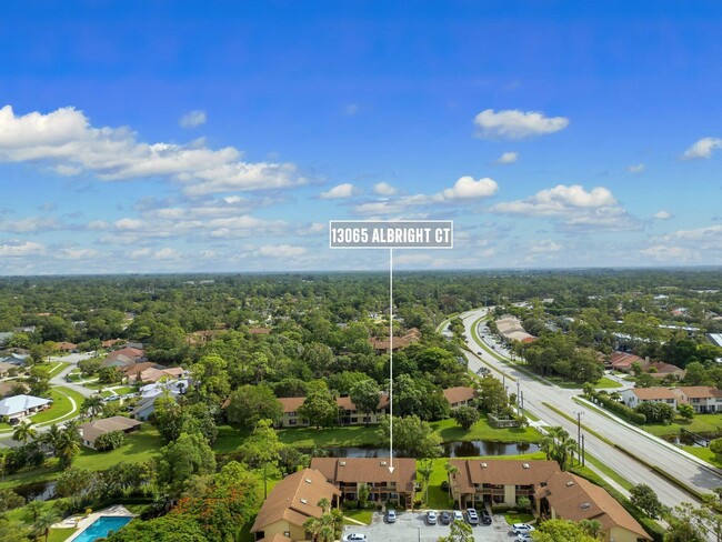 Building Photo - 13065 Albright Ct