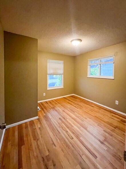 Building Photo - 2715 Darla Ct