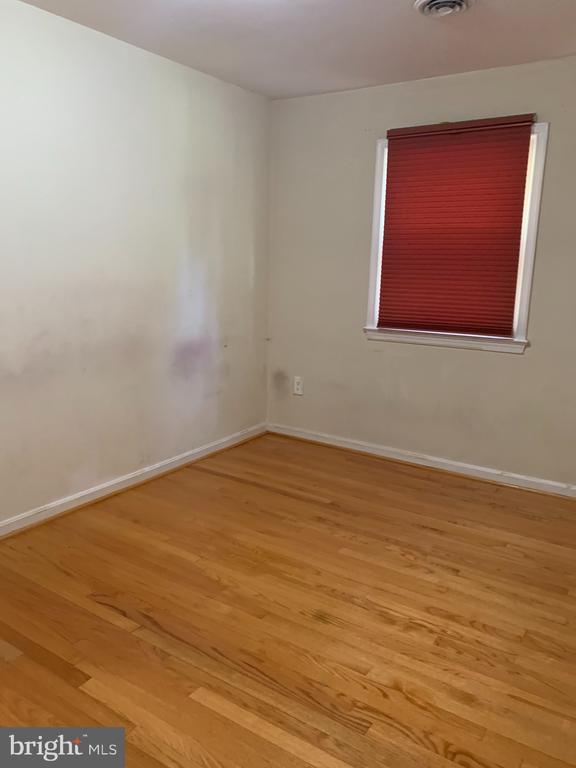 Building Photo - 455 Ridgemore St