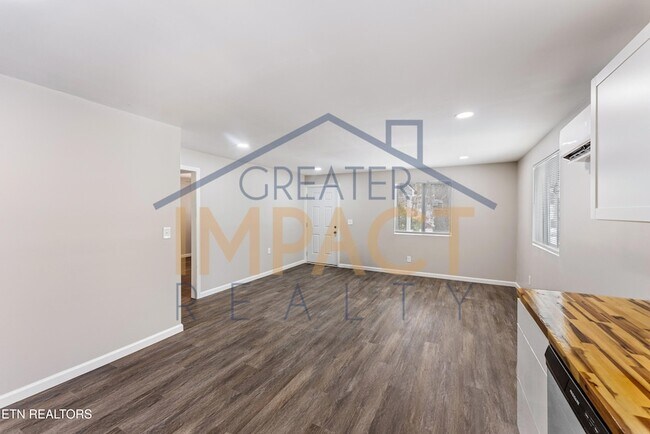 Building Photo - 2506 Legion Dr