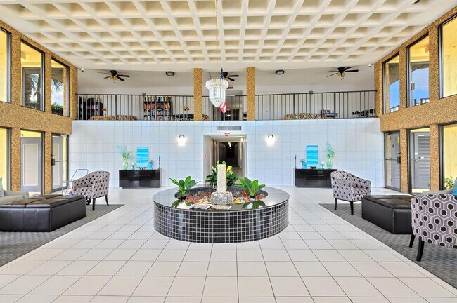 Building Photo - 9355 SW 8th St