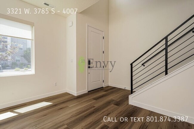 Building Photo - 3321 W 3785 S