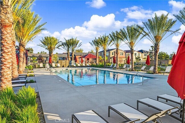 Building Photo - 28506 Via Priorat