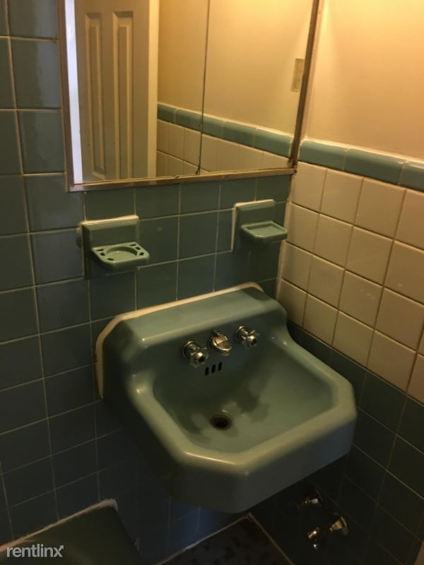 Building Photo - 241 Weequahic Ave