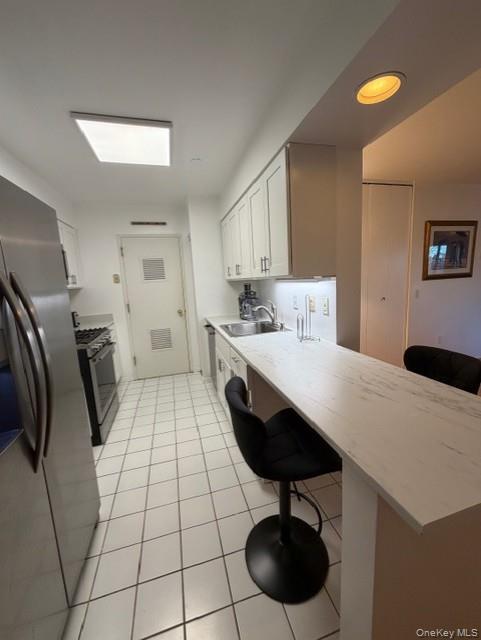 Building Photo - 21 Lake St