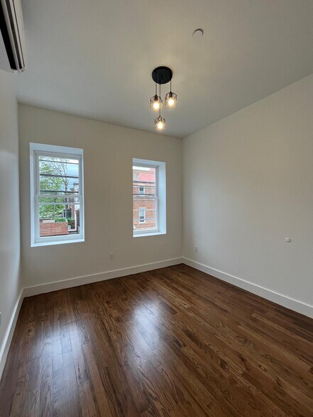 Building Photo - 48 Bergen Ave