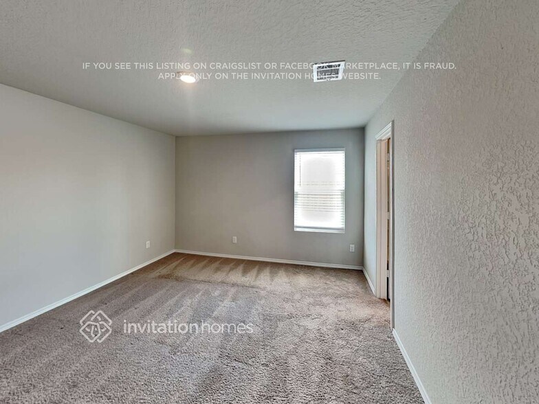 Building Photo - 10618 Varmus Dr
