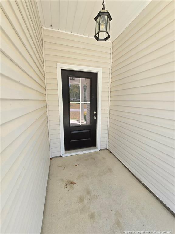 Building Photo - 111 Pine Needle Dr