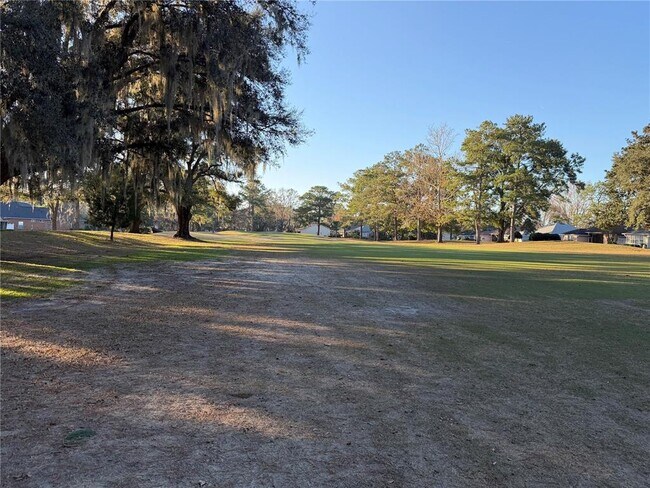 Building Photo - 6242 NW 105th Ave