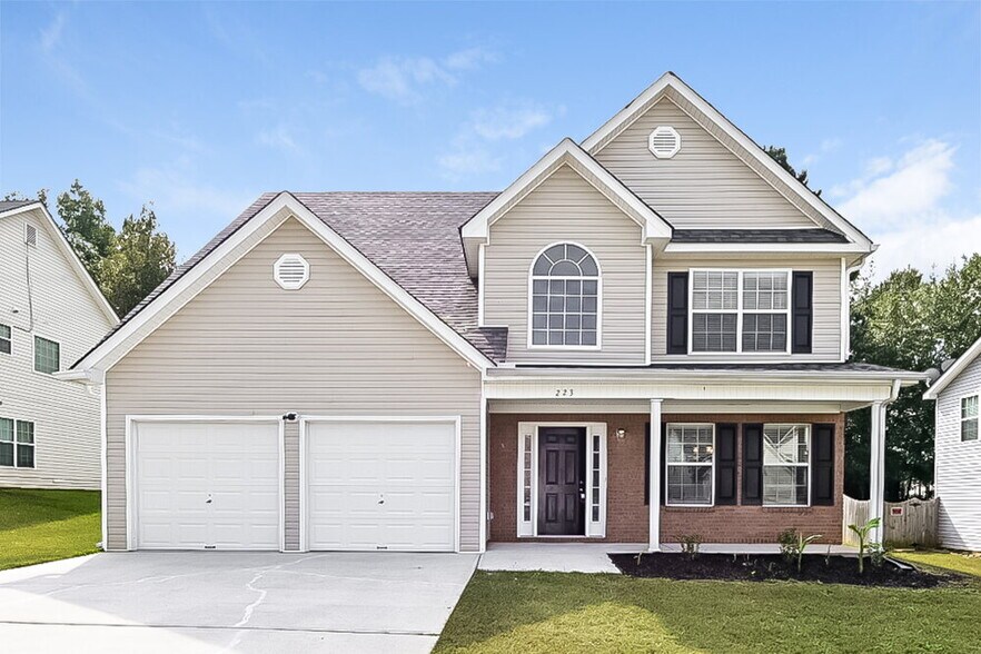 Primary Photo - 223 Millstone Dr