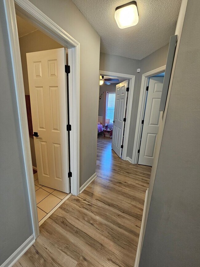 Building Photo - 3 Bedroom Home in Chadwick Shores