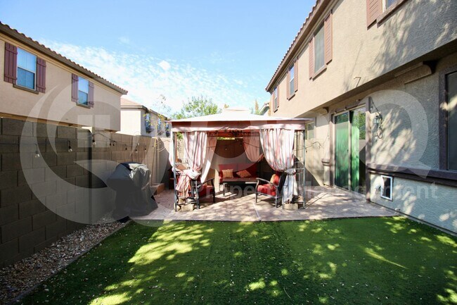 Building Photo - 1255 S Rialto