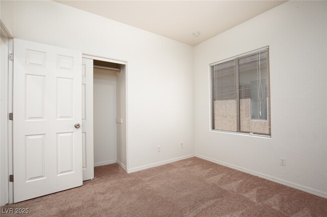 Building Photo - 3954 Tanning St