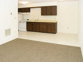 Building Photo - OakLawn Village