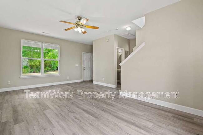 Building Photo - 311 Harriswood Ln