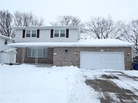 Building Photo - 263 Fruitwood Terrace