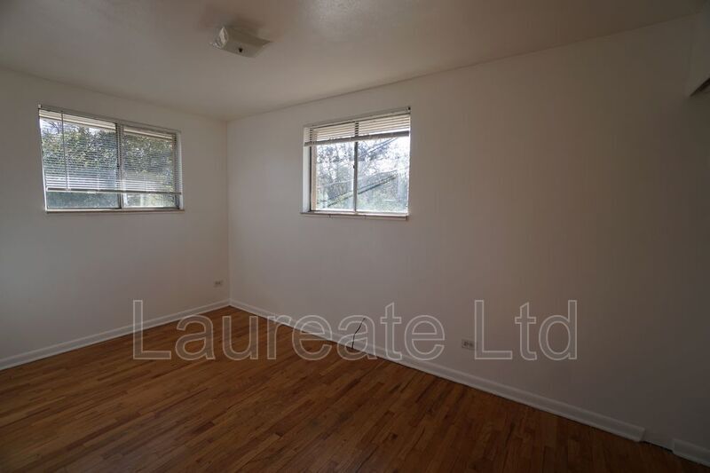 Building Photo - 5550 W 3rd Pl